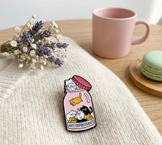 Kitten badge