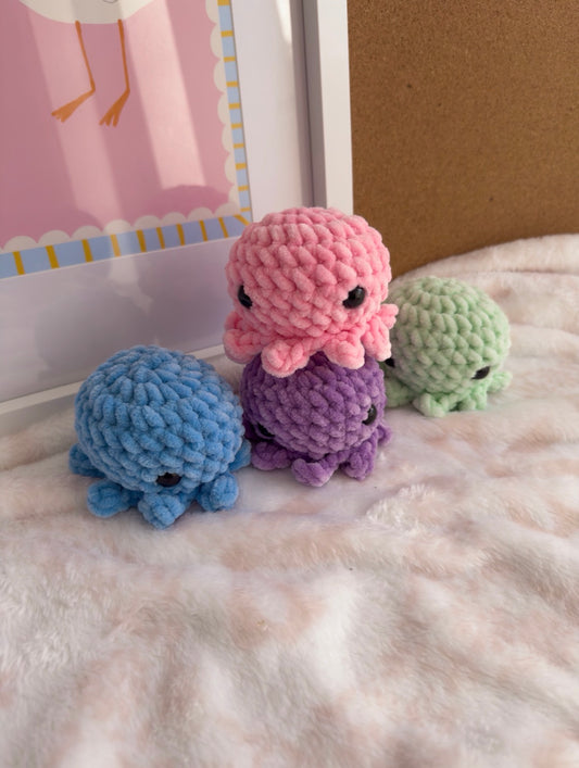 Baby Octopus Plushie – Pocket-Sized Stress Relief Toy / Crochet Sea Friend