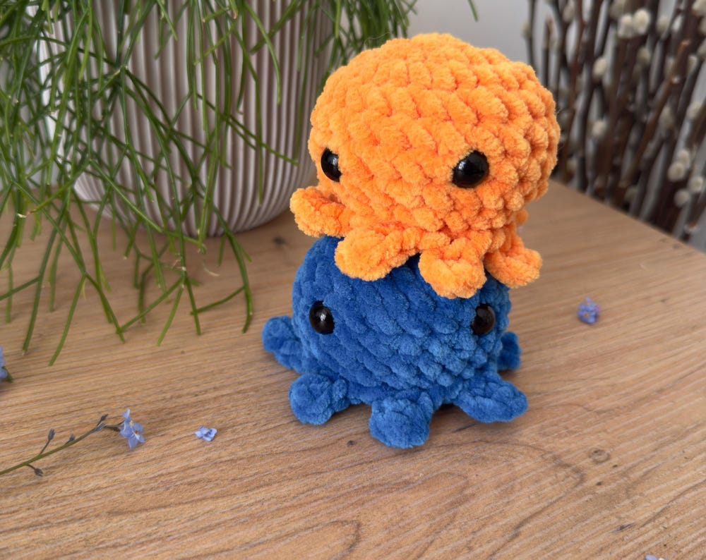 Baby Octopus Plushie – Pocket-Sized Stress Relief Toy / Crochet Sea Friend